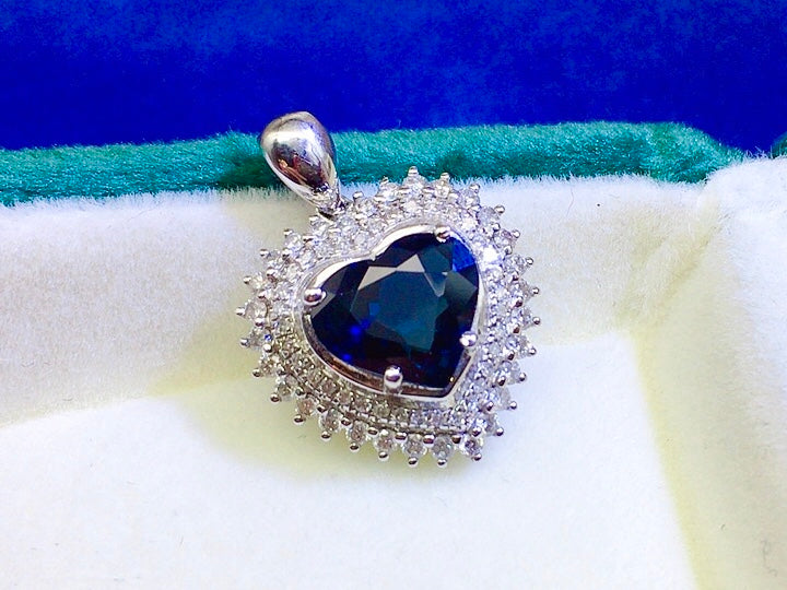 Elegant Timeless Sapphire Pendant Jewelry