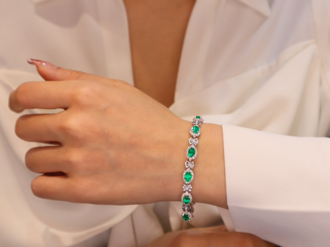 Emerald and Diamond Enchantress Bracelet - A Jewelry Marvel