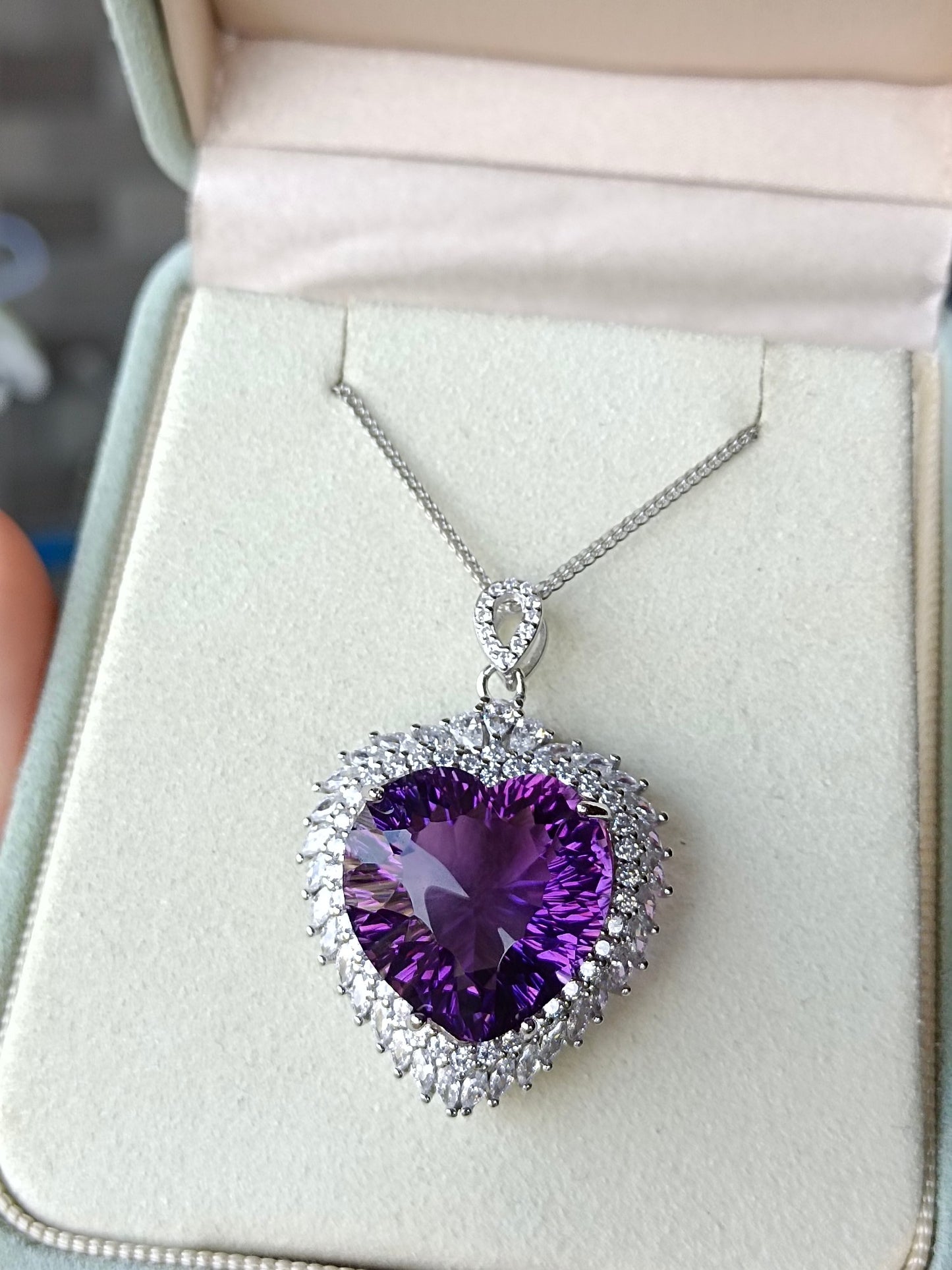 Jewelry Exquisite: Natural Purple Amethyst Heart Pendant