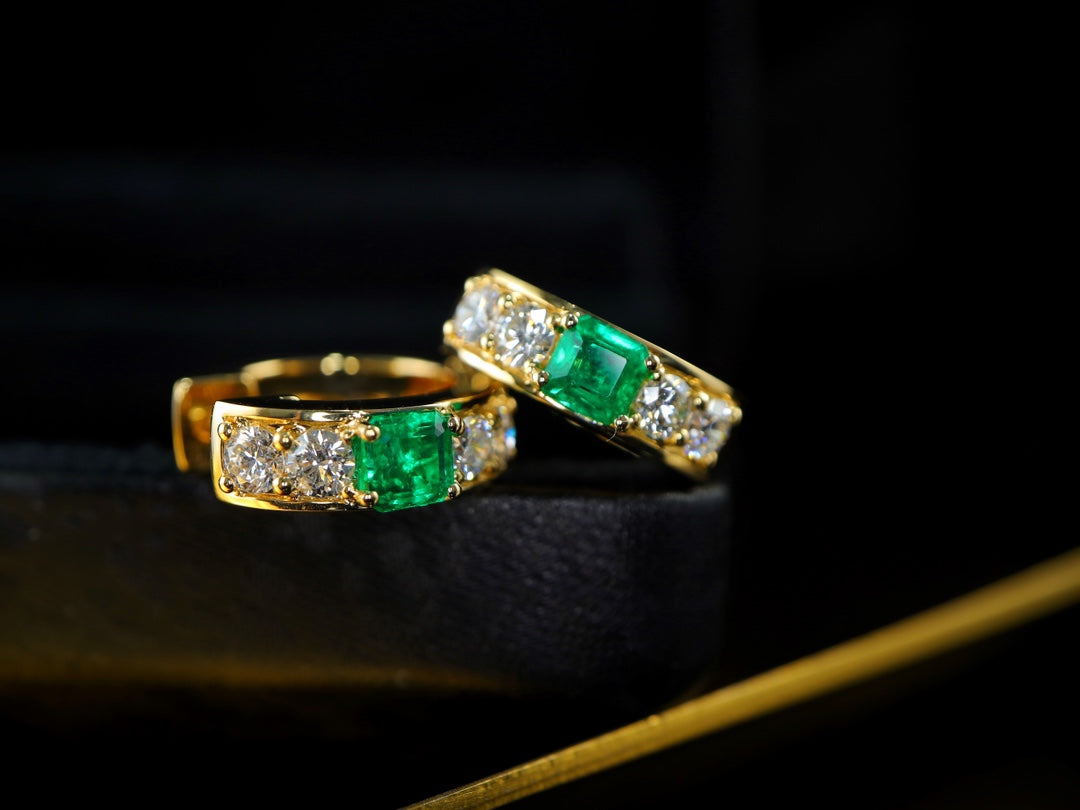 Elegant and High-Quality Emerald Ear Clips Jewelry