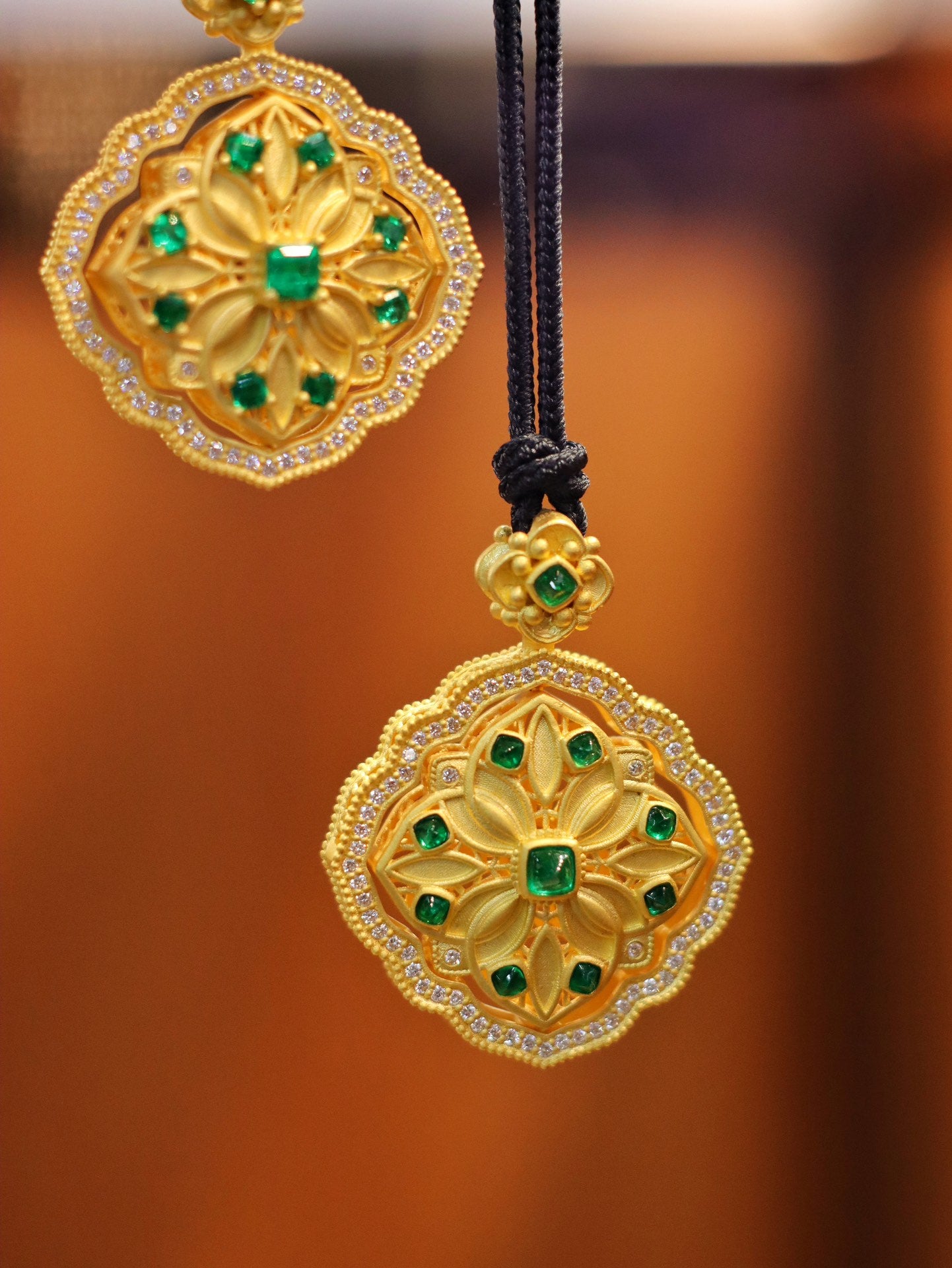 24k Gold Emerald Pendant - Premium Jewelry Collection