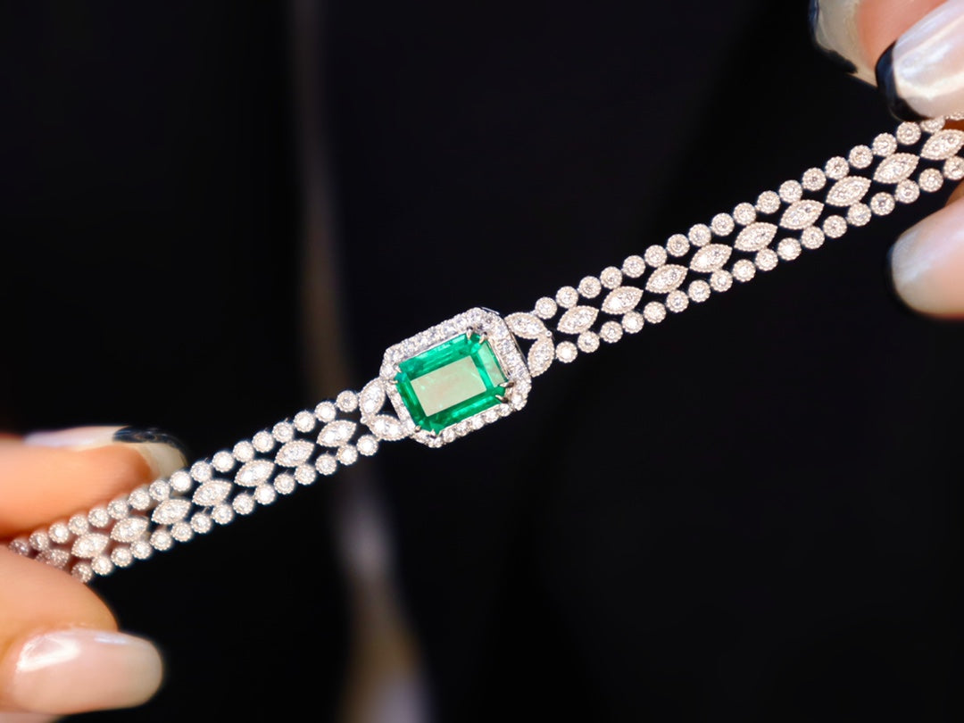 Wide Diamond Emerald Bracelet: Luxurious Lace-Like Jewelry