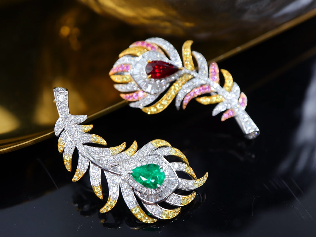 Emerald Feather High-End Brooch/Pendant Dual-Use Design Jewelry