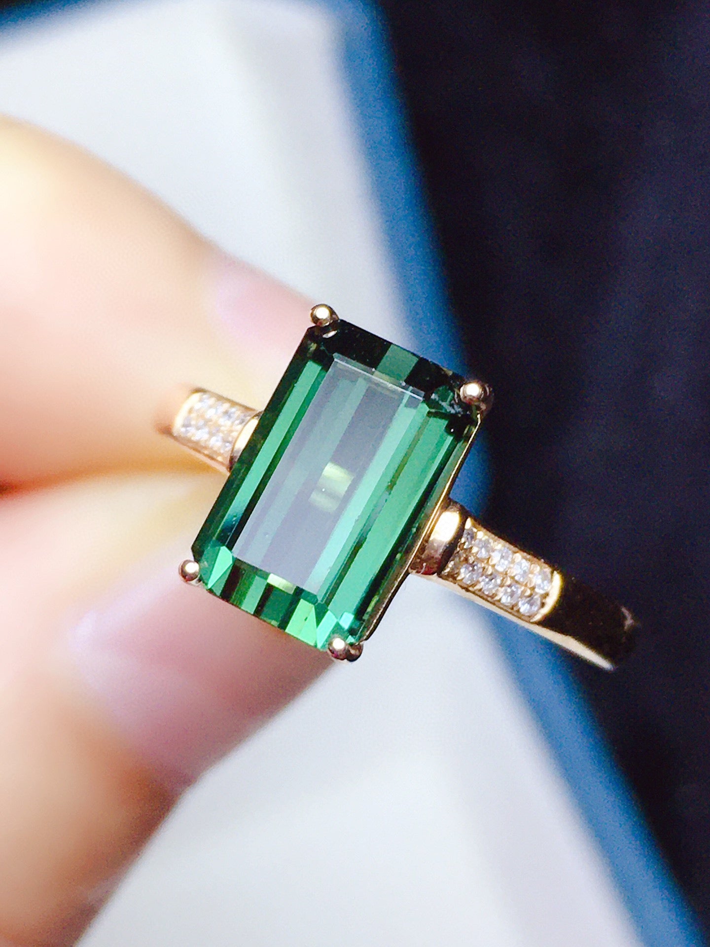 Natural Tourmaline Ring in 18K Gold with Diamond Accents - Exquisite Jewelry