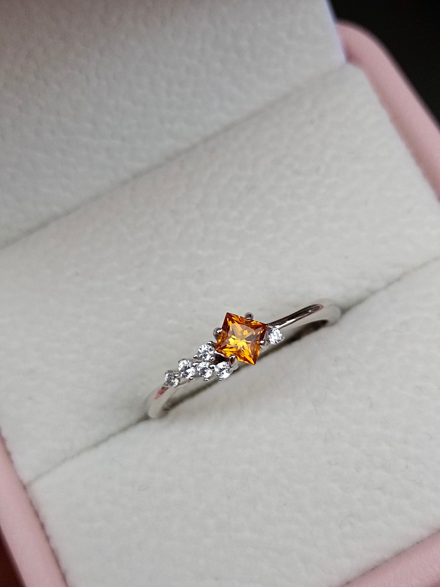 Gorgeous Princess-Cut Yellow Crystal Ring - Exquisite Jewelry