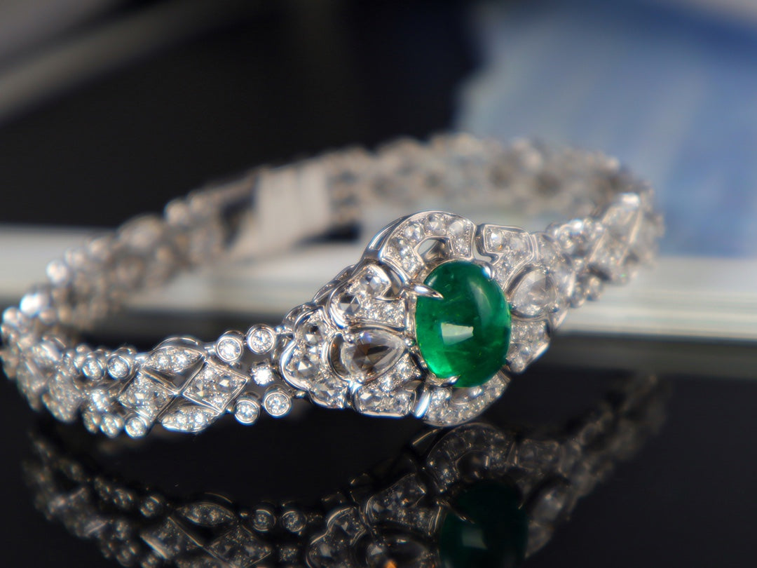 Vivid Green Emerald Bracelet with Diamond Accents - Luxury Jewelry