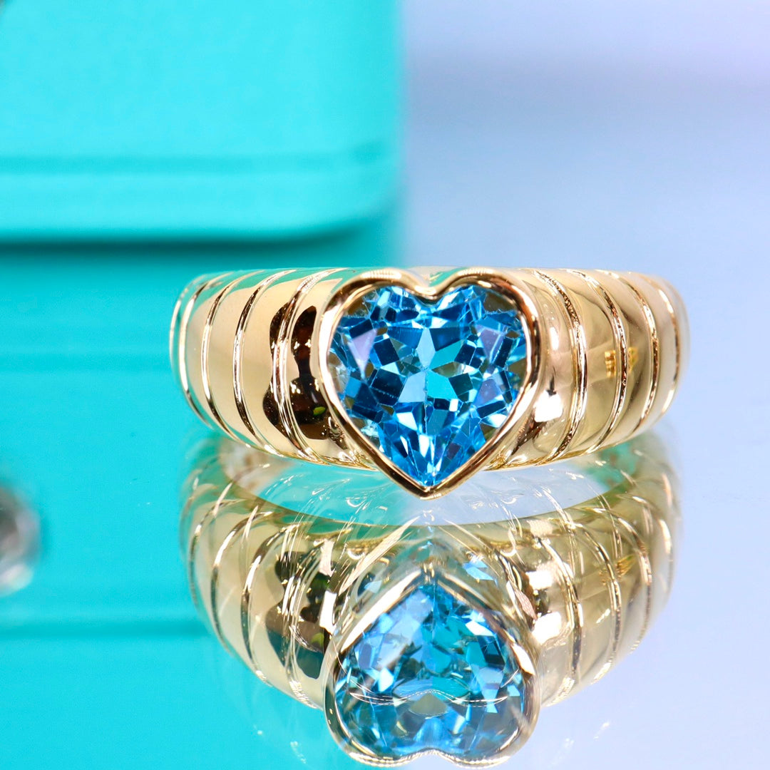 Exquisite Heart-Shaped Swiss Blue Topaz Ring - A Must-Have Jewelry