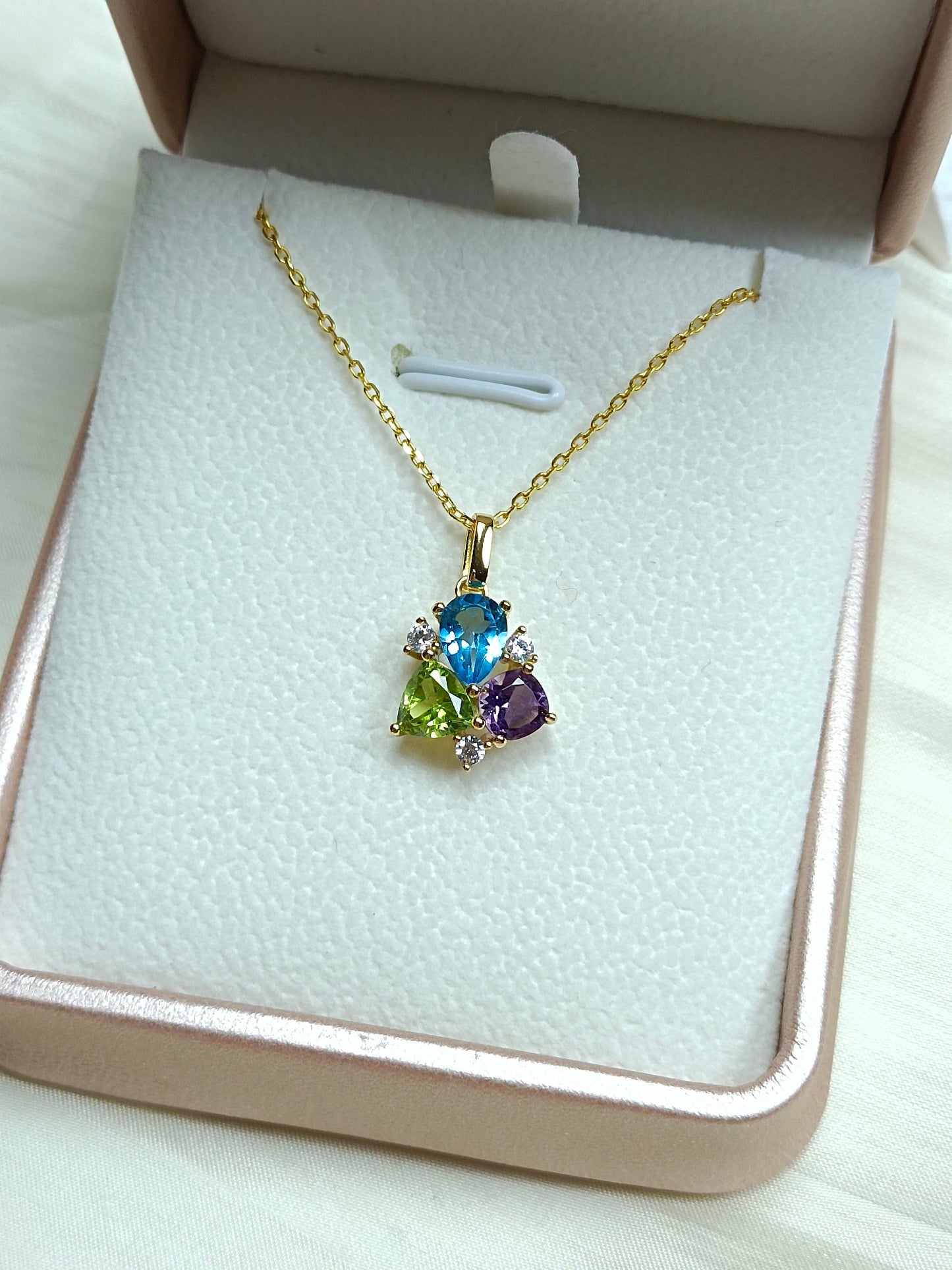 Barang Kemas Perak S925 Sterling Indah Dibenamkan dengan Amethyst, Topaz dan Peridot