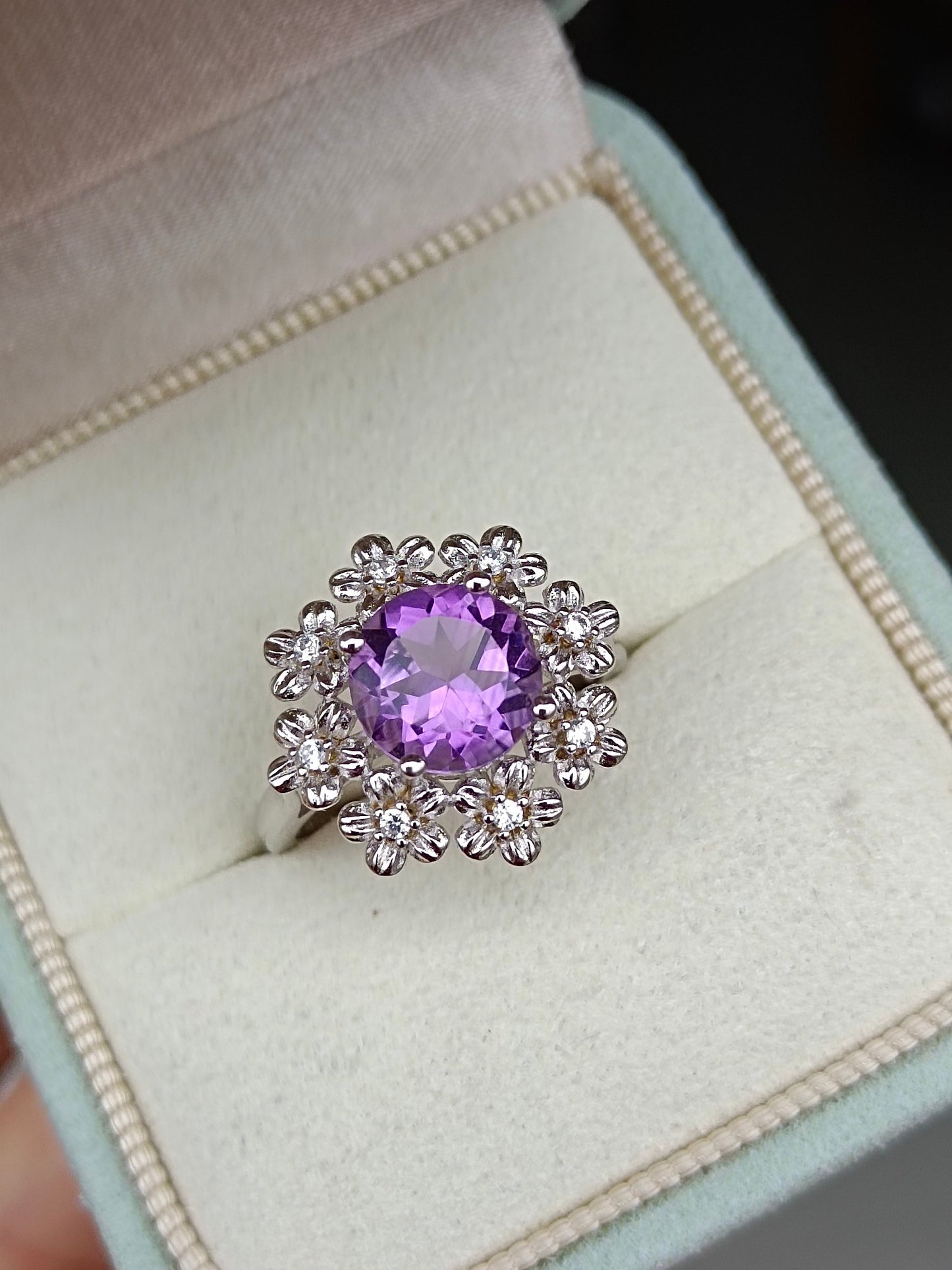 Cincin Bunga Kaya Amethyst Asli yang Indah - Barang Kemas Unik