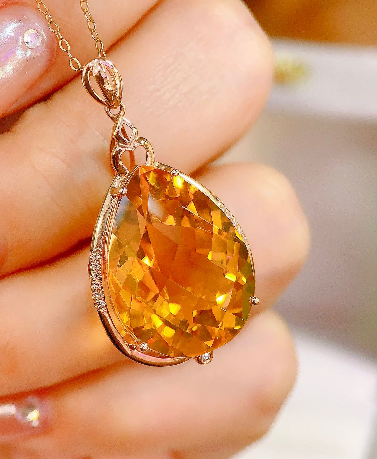 18K Gold Diamond-Embedded Yellow Citrine Pendant (Chain Not Included) - Exquisite Jewelry