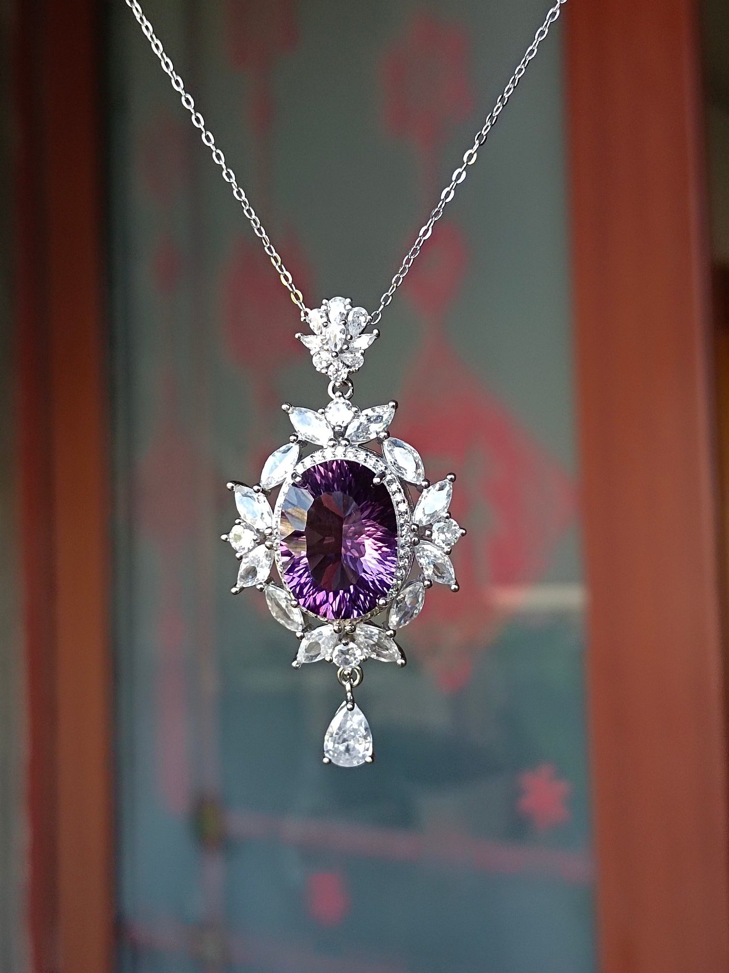 Luxurious Natural Amethyst Pendant Jewelry