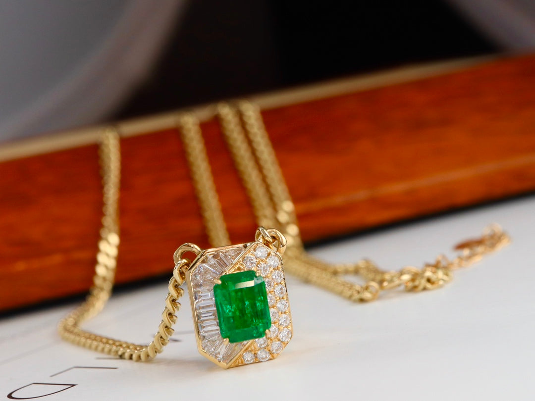 Emerald Cuban Necklace - High-End Jewelry Piece