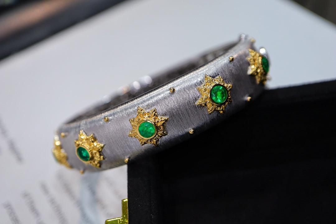 Buccellati Emerald Bracelet: A Timeless Jewelry Masterpiece