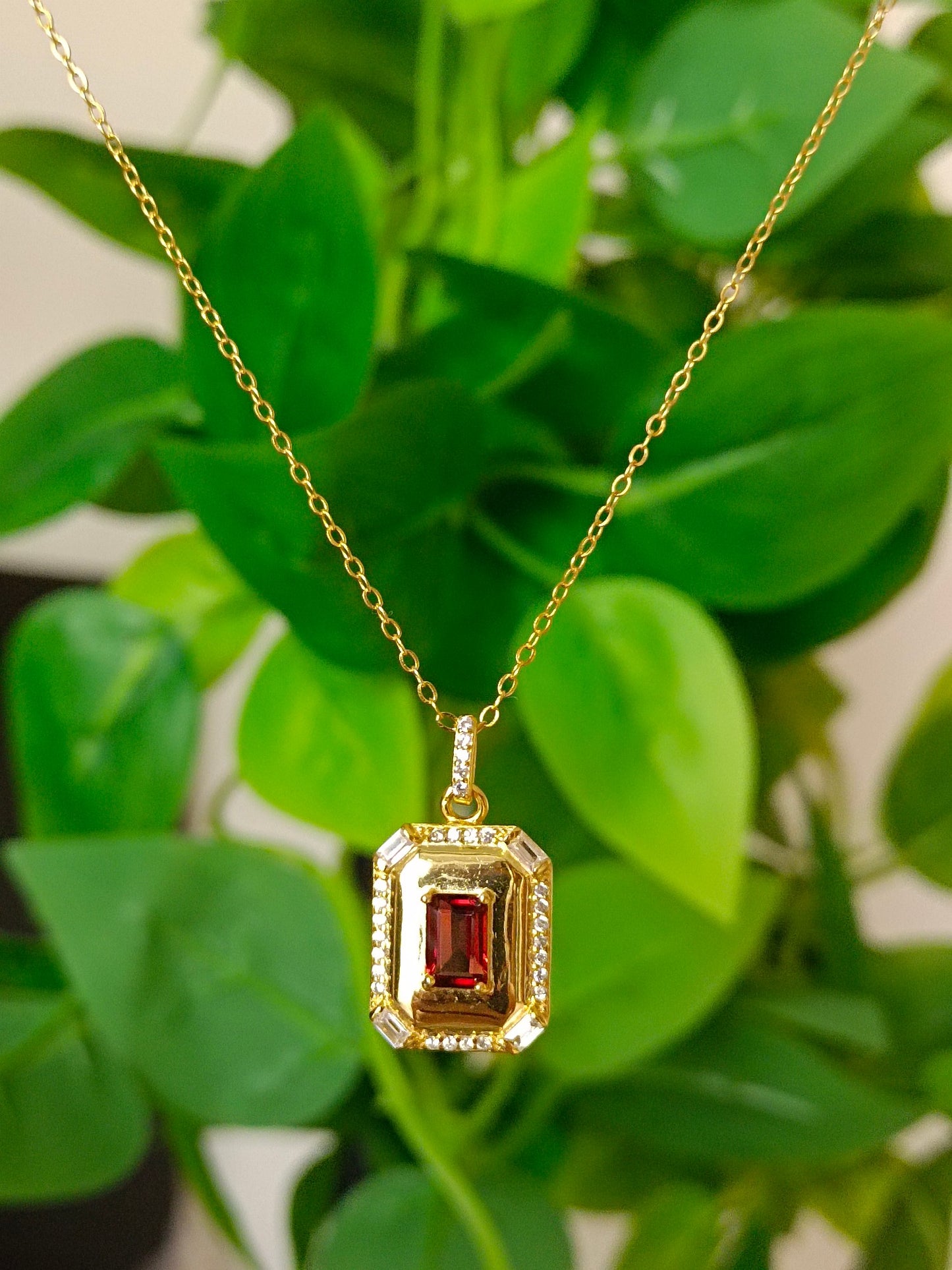 Geometric Square Pendant: S925 Silver Embedded with Garnet - Unique Jewelry