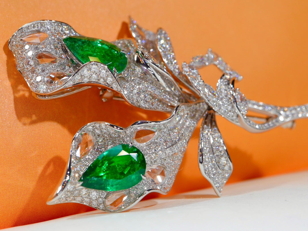 Exquisite High-Grade Emerald Brooch & Pendant Set – Jewelry Treasure