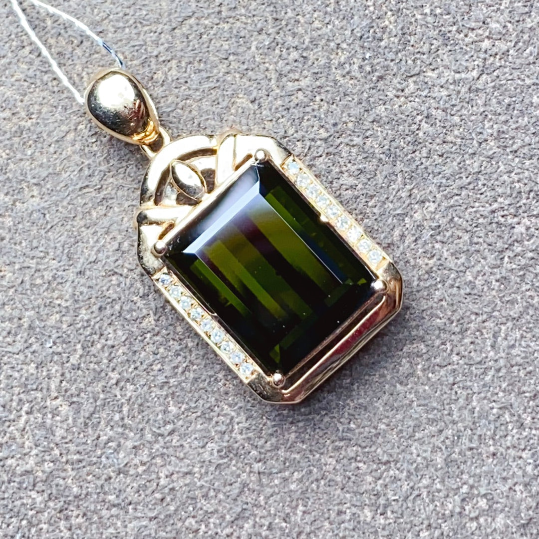 Natural Tourmaline Pendant - Exquisite Jewelry Craftsmanship