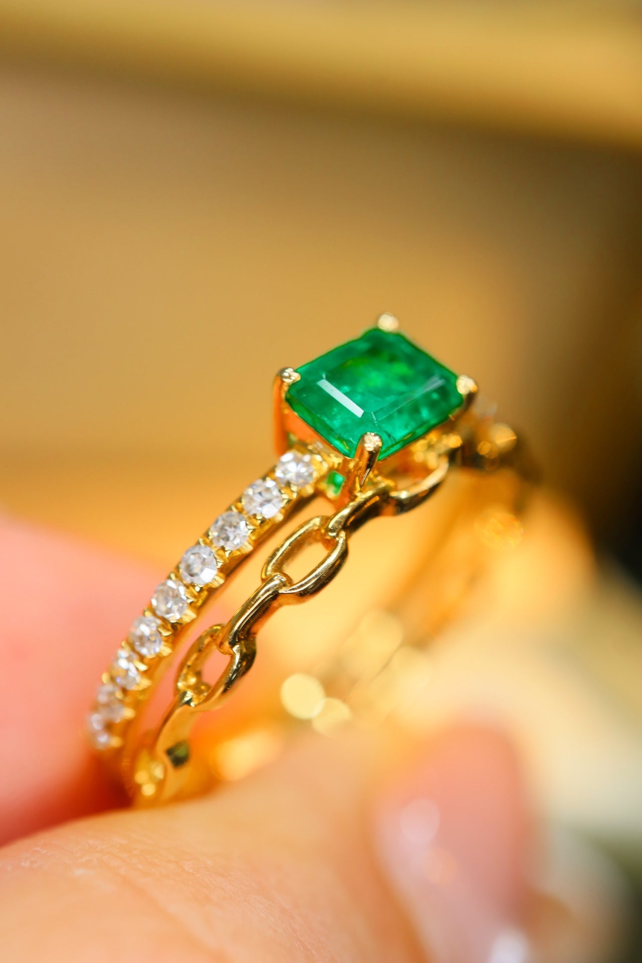 Panjshir Fine Jewelry - Emerald Ring with Diamond Accent