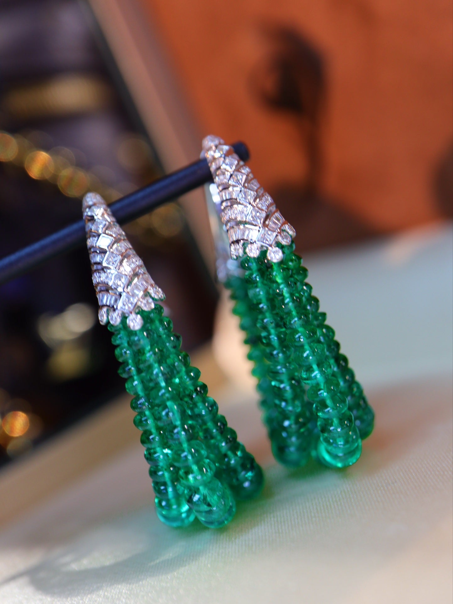 Premium Custom High-Crystal Jewelry: Emerald and Diamond Earrings