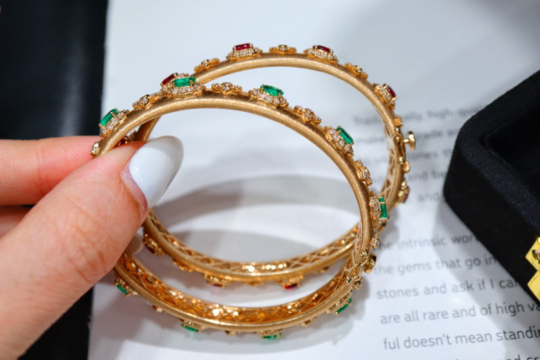 Timeless Elegance: Buccellati Craftsmanship Bracelet in Jewelry Collection