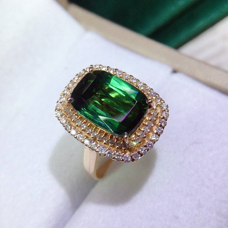 Luxury Jewelry: Exquisite Tourmaline Ring with Diamond Accents