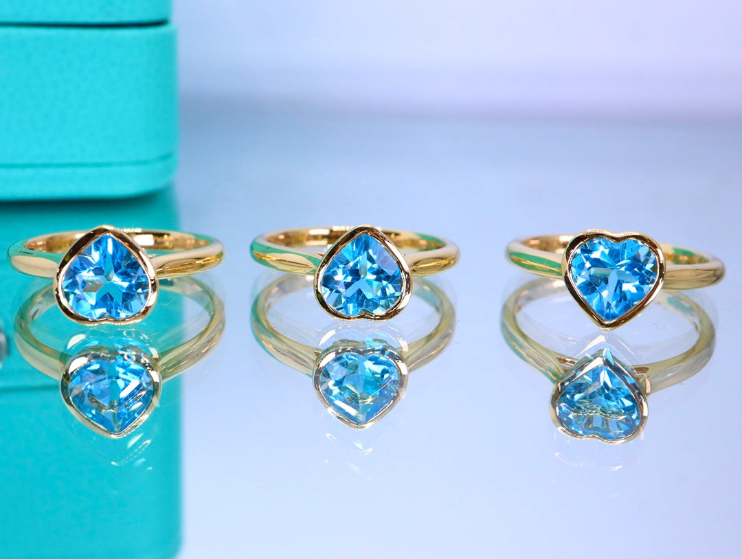 Exquisite Heart-Shaped Swiss Blue Topaz Ring in 18K Gold