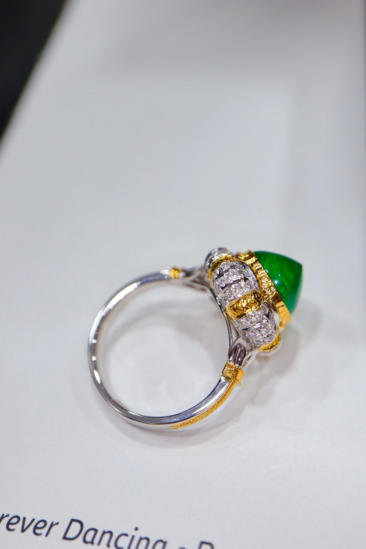 Vintage Elegance: Emerald Cut Sugarloaf Zoisite Ring - Luxury Jewelry