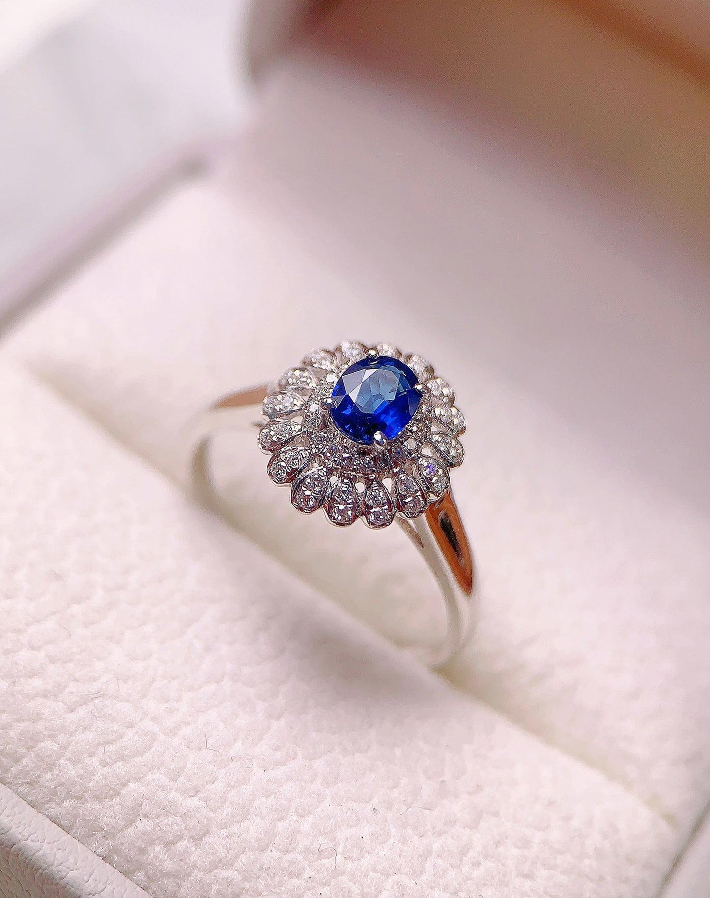 Elegant Natural Sapphire Ring - Fine Jewelry for Every Occasion