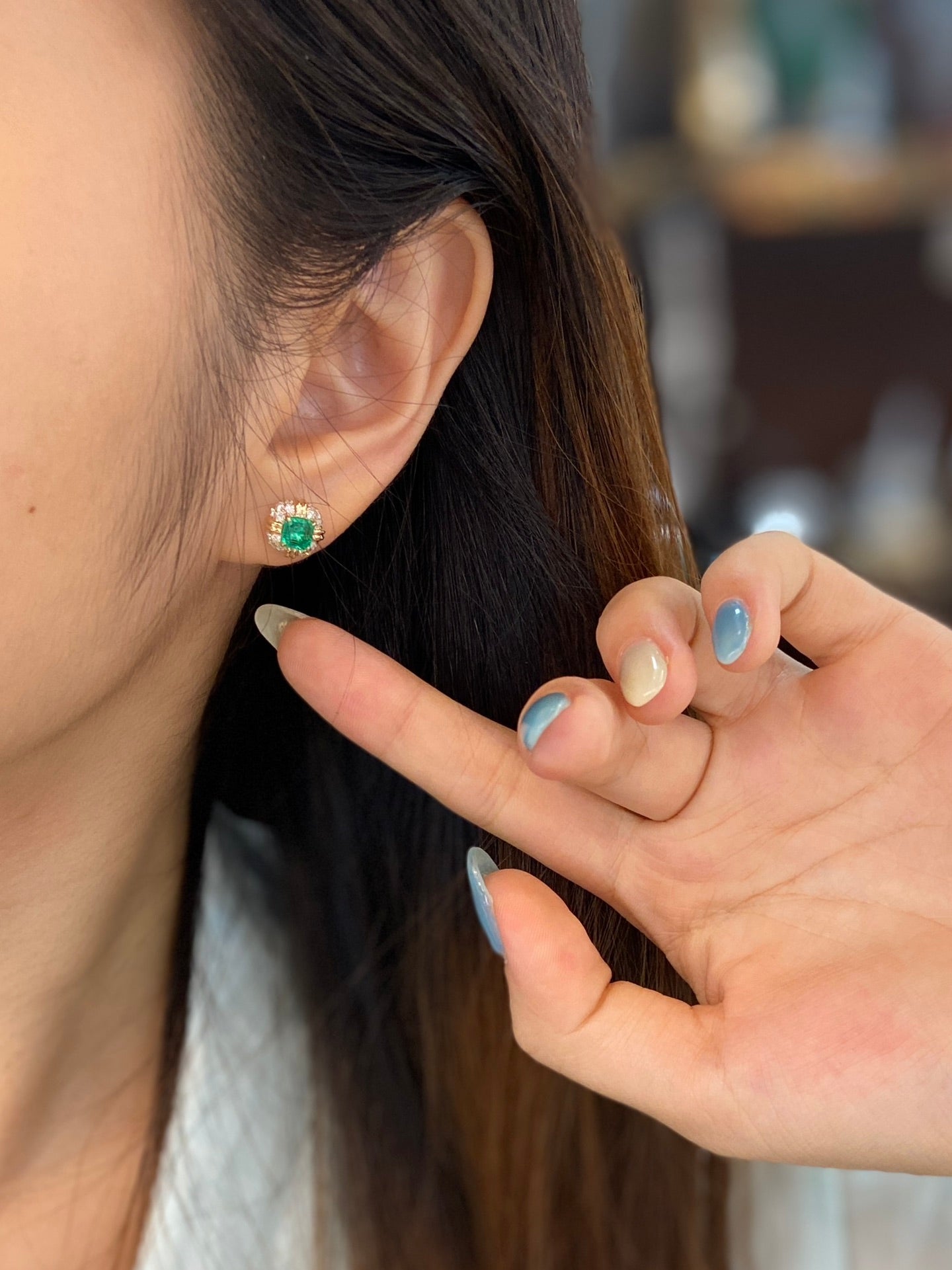 Elegant and Luxurious Panjshir Emerald Earrings Jewelry