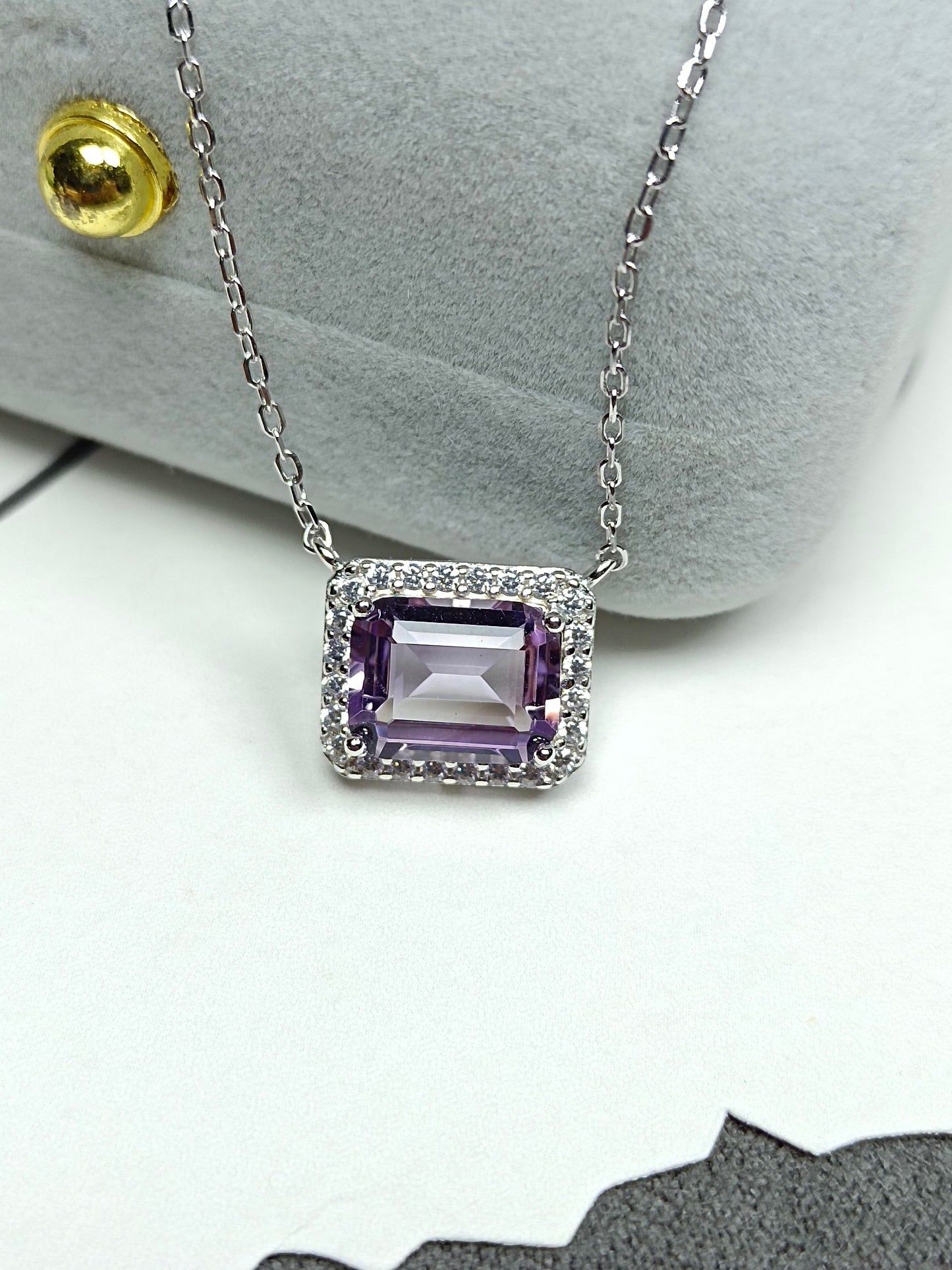 Kalung Amethyst Lavender Asli - Perhiasan Elegan dan Minimalis