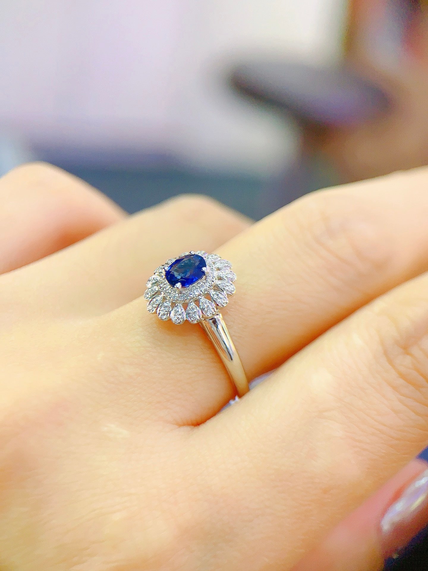 Elegant Natural Sapphire Ring - Fine Jewelry for Every Occasion