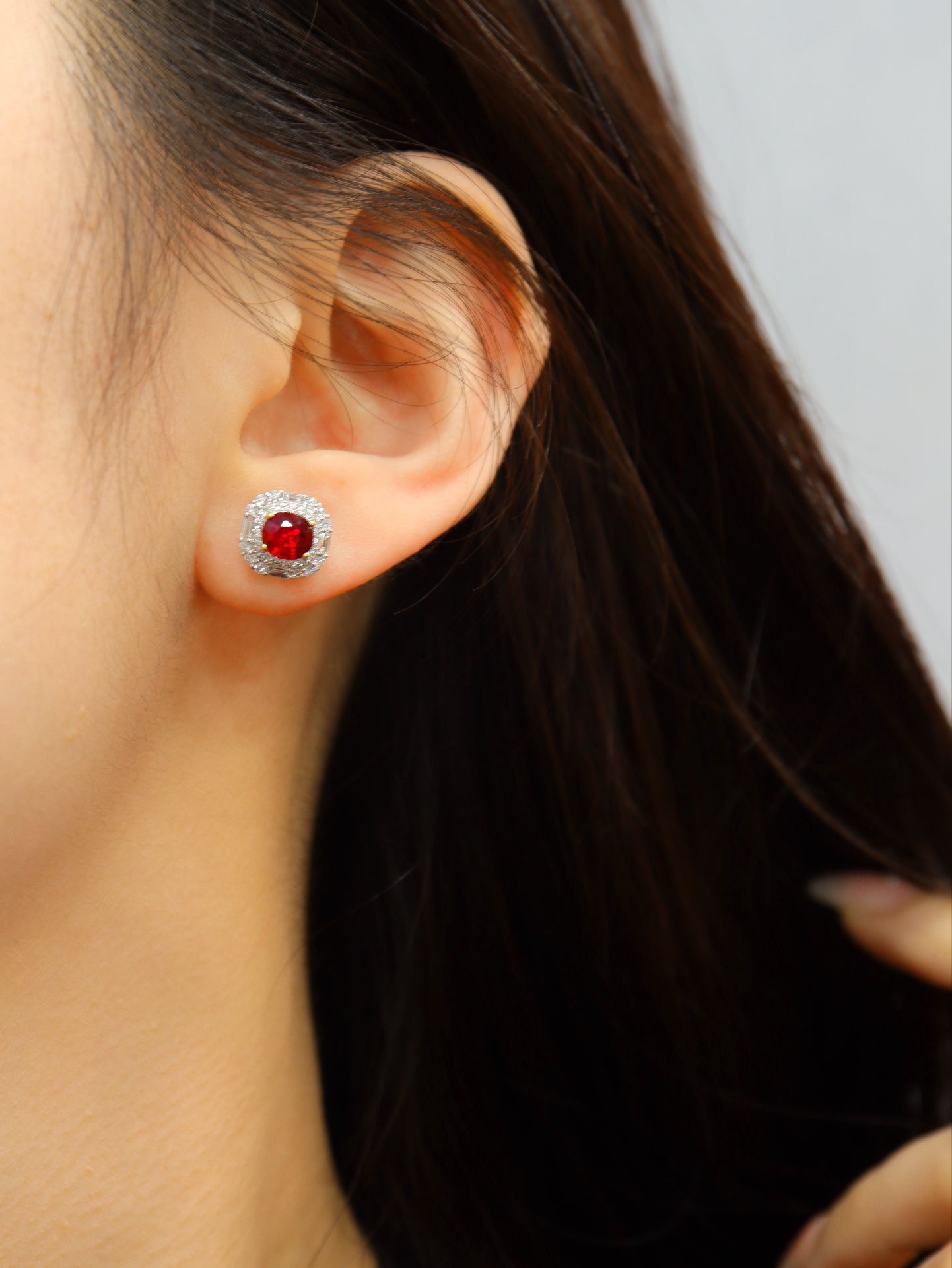 Pigeon Blood Ruby Earrings - Classic and Versatile Daifei Style Jewelry