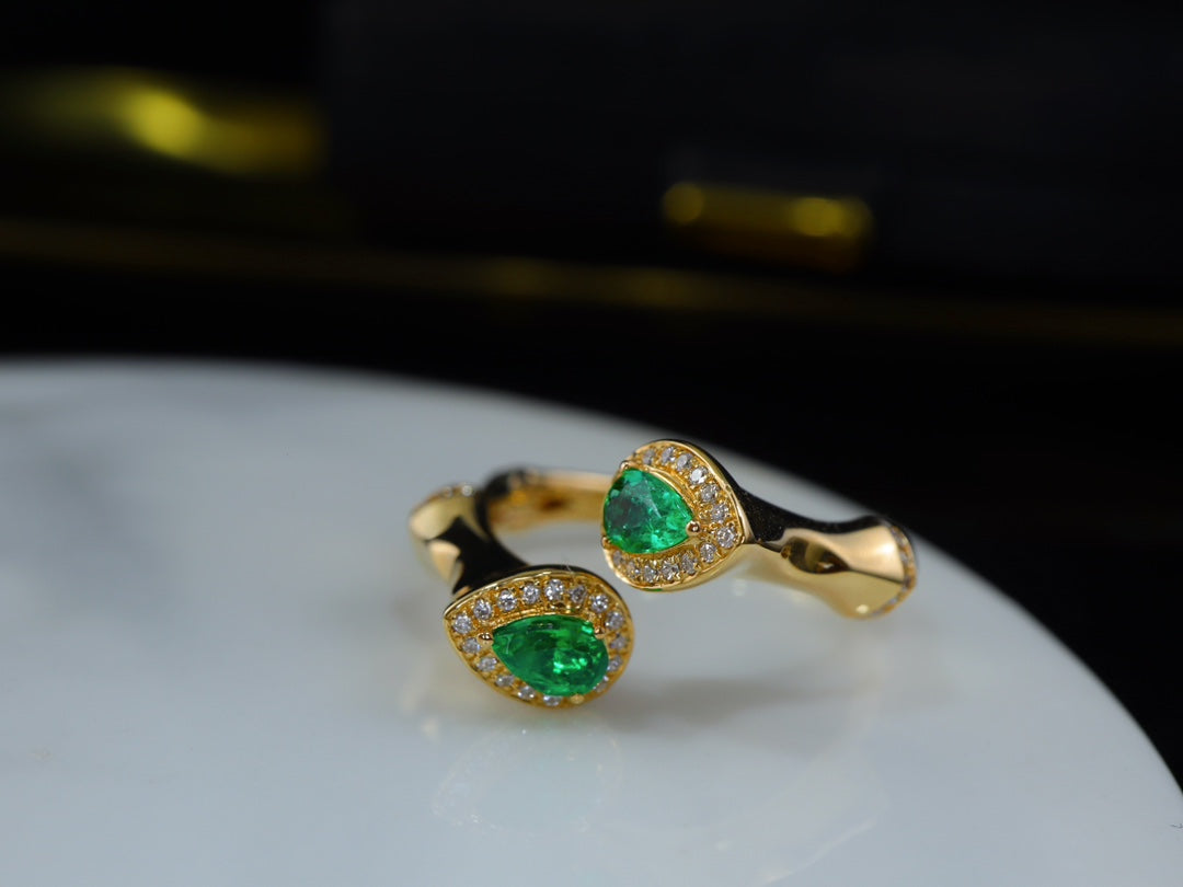 Elevate Your Style: Premium Bamboo-Inspired Emerald Ring - Fine Jewelry