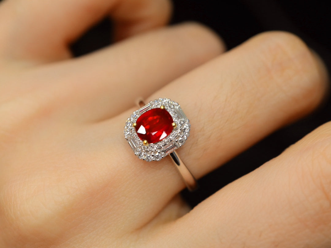 No-Burn Pigeon's Blood Ruby Ring - klassiset Diana-tyyliset korut