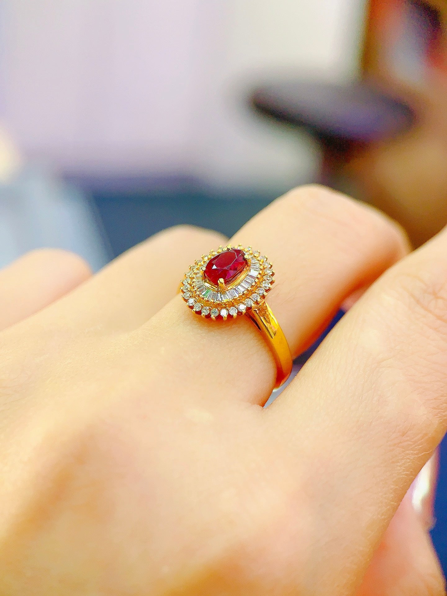 18K Gold Diamond and Ruby Ring - Classic Dai Fei Style Jewelry