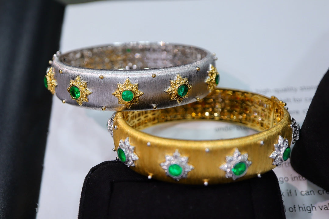 Buccellati Emerald Bracelet: A Timeless Jewelry Masterpiece