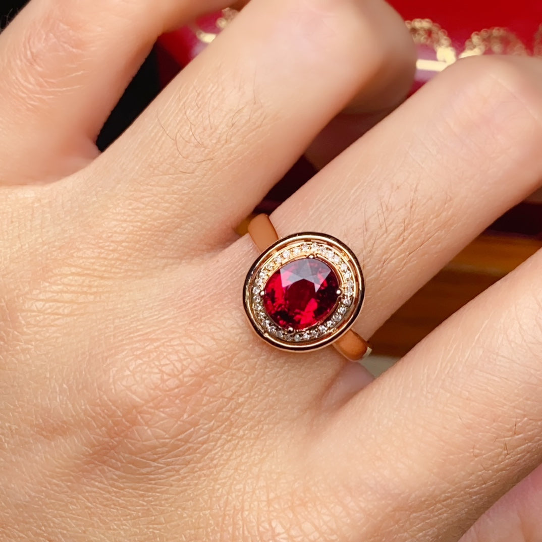 Exquisite Red Tourmaline Ring - A Symbol of Good Fortune and Vitality in Fine Jewelry