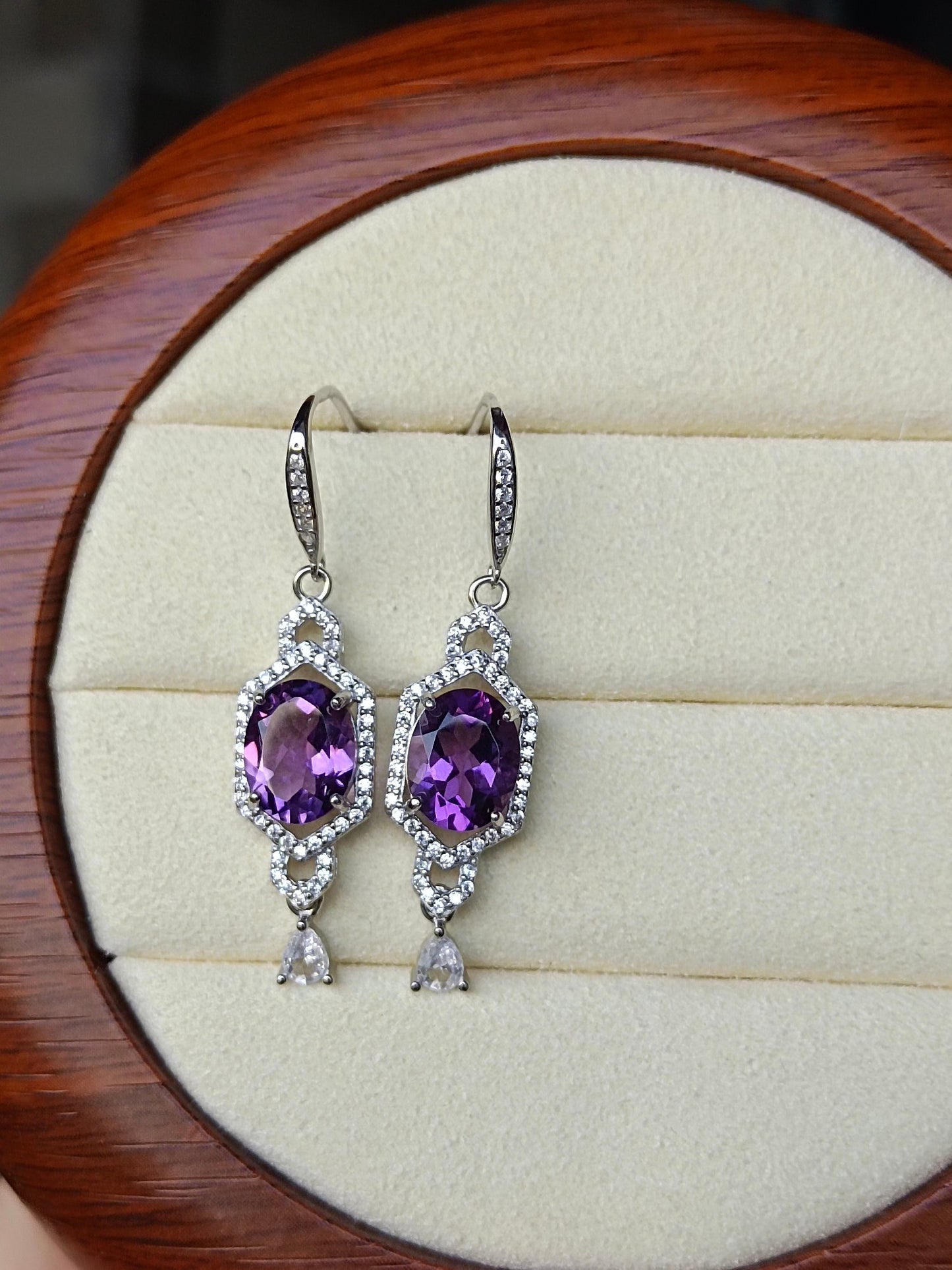 Elegant Natural Amethyst Earrings - A Touch of Enchantment to Your Jewelry Collection