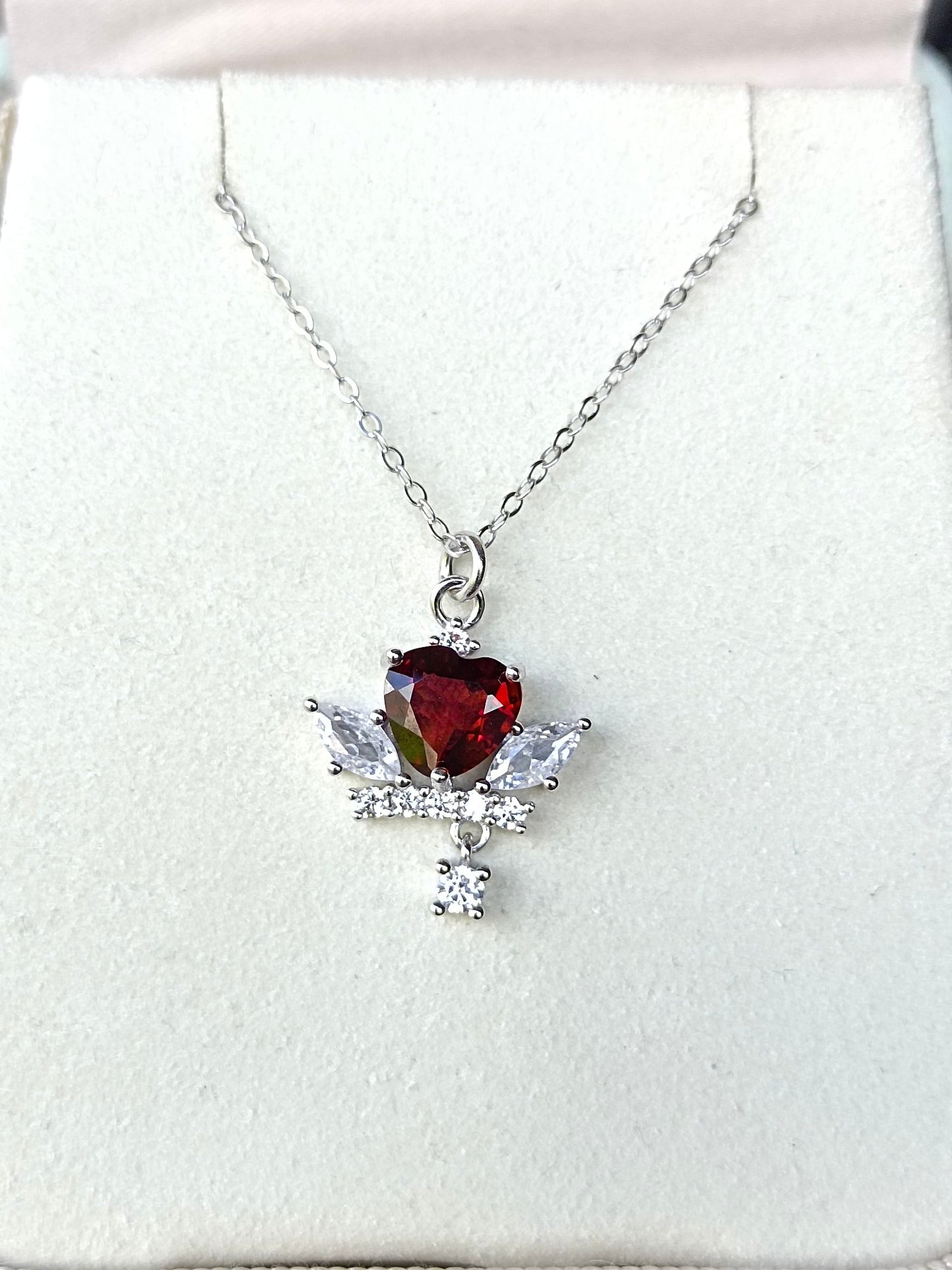 🔥Natural Garnet Heart Pendant Jewelry