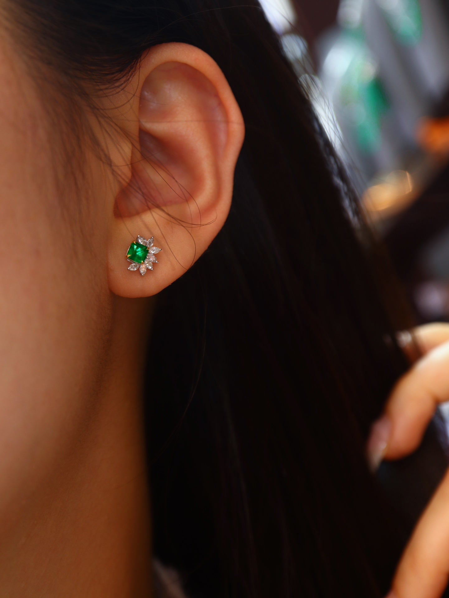 High-Quality Panjshir Emerald Earrings - A Must-Have Jewelry Piece