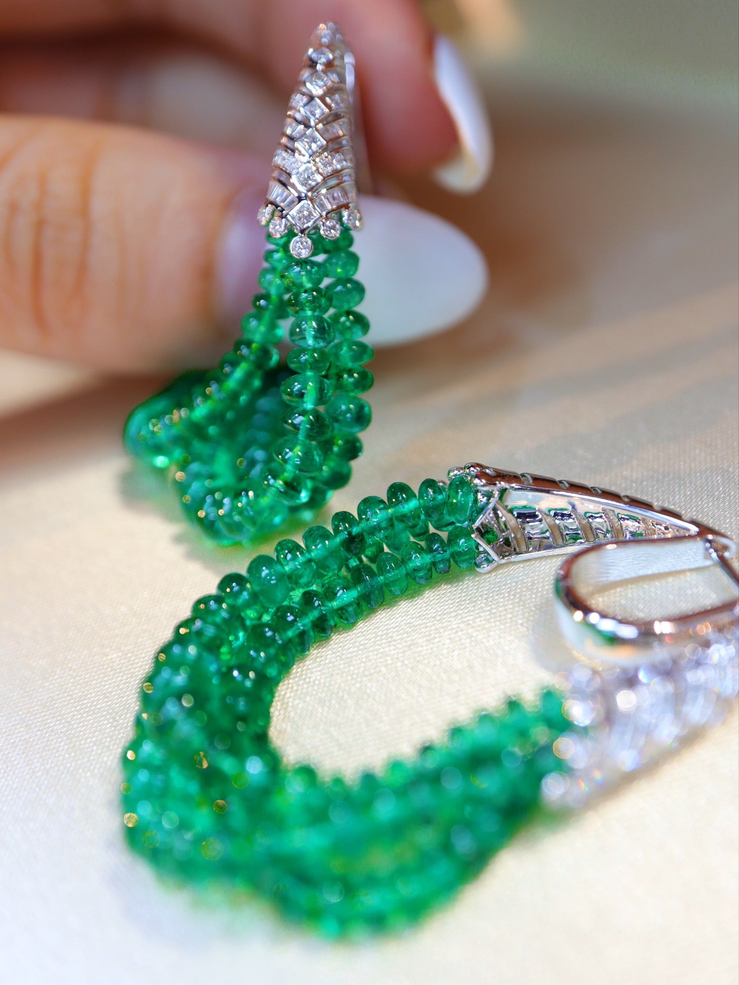 Premium Custom High-Crystal Jewelry: Emerald and Diamond Earrings