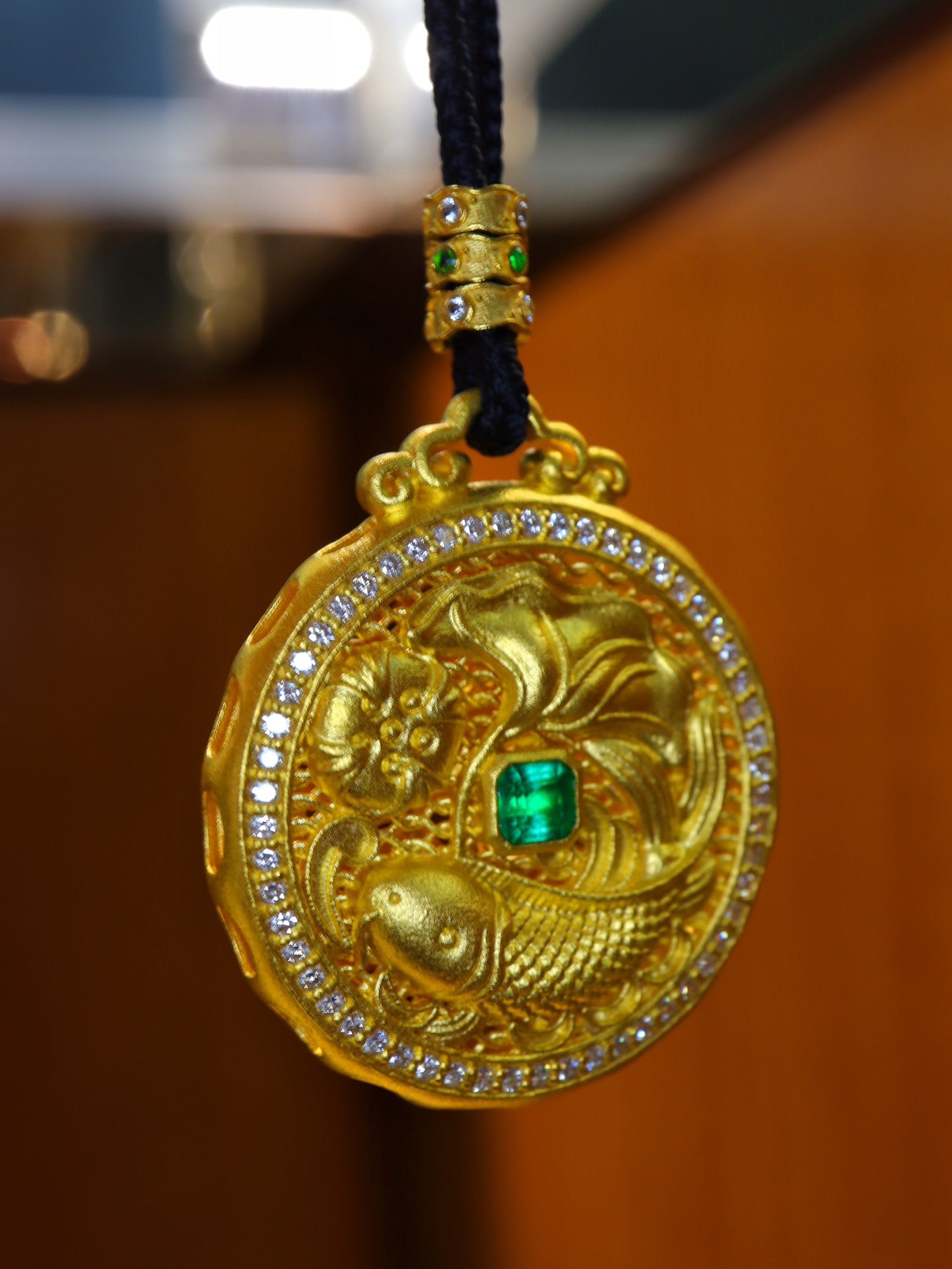 24k Gold Emerald Pendant - High-Quality Panjshir Jewelry