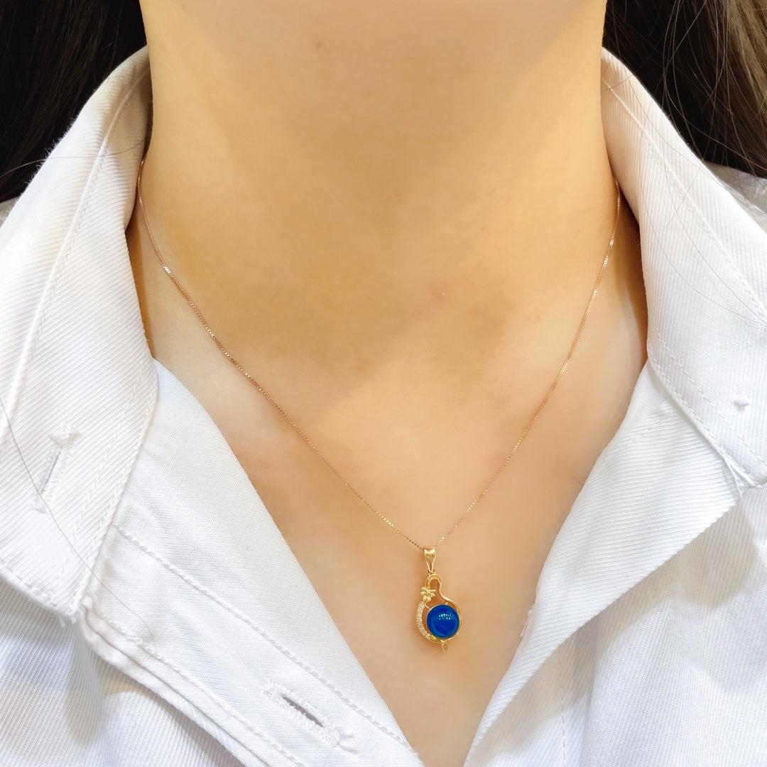 Exquis pendentif en ambre bleu dominicain intégré en or 18 carats - Bijoux uniques