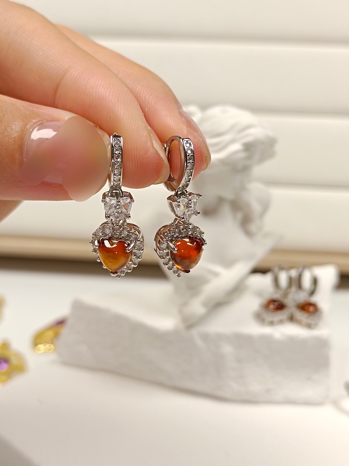 S925 Silver Heart-Shaped Earrings Embedded with Fine Mandarin Garnet - A Touch of Orange Elegance