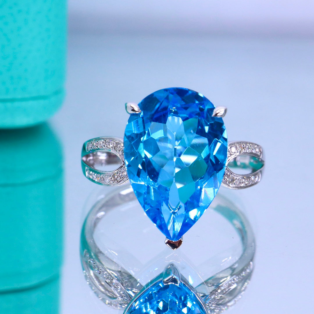 Autumn-Winter Essential: Exquisite Swiss Blue Topaz Ring - Jewelry for Every Occasion