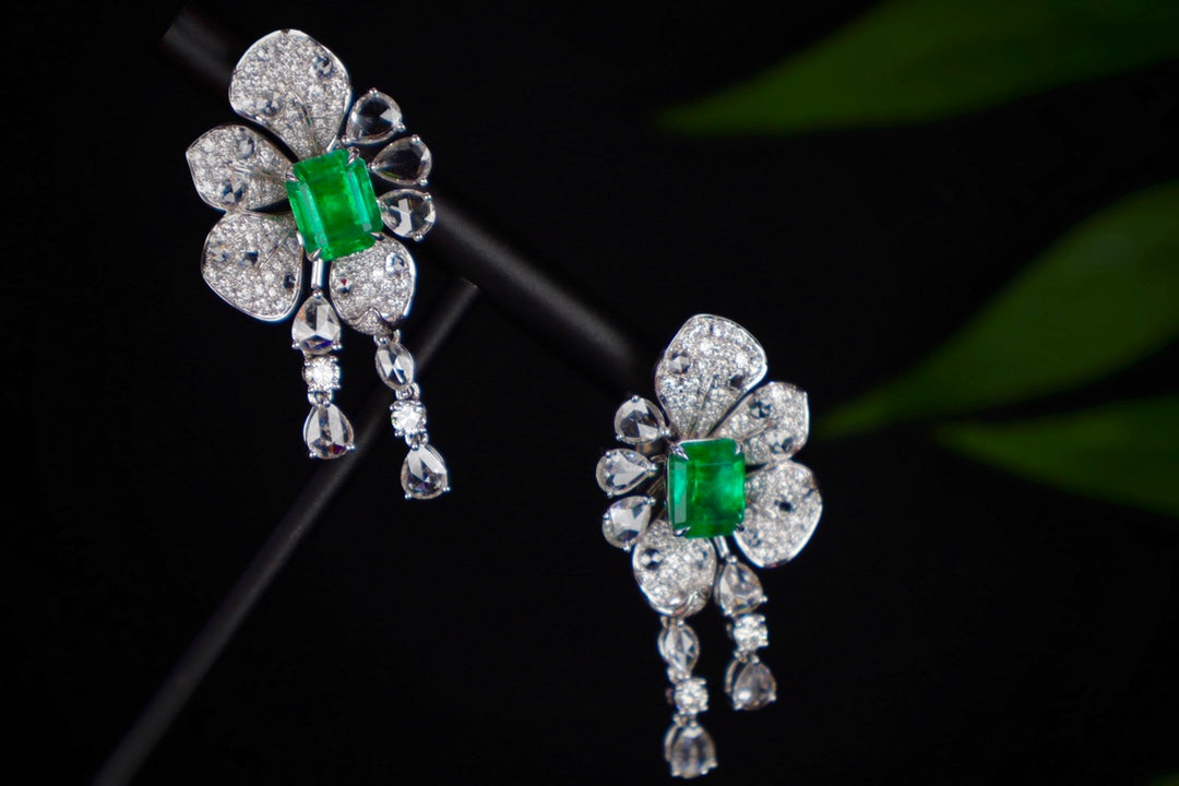 Emerald Earrings "Blooming Elegance": A Unique Jewelry Piece