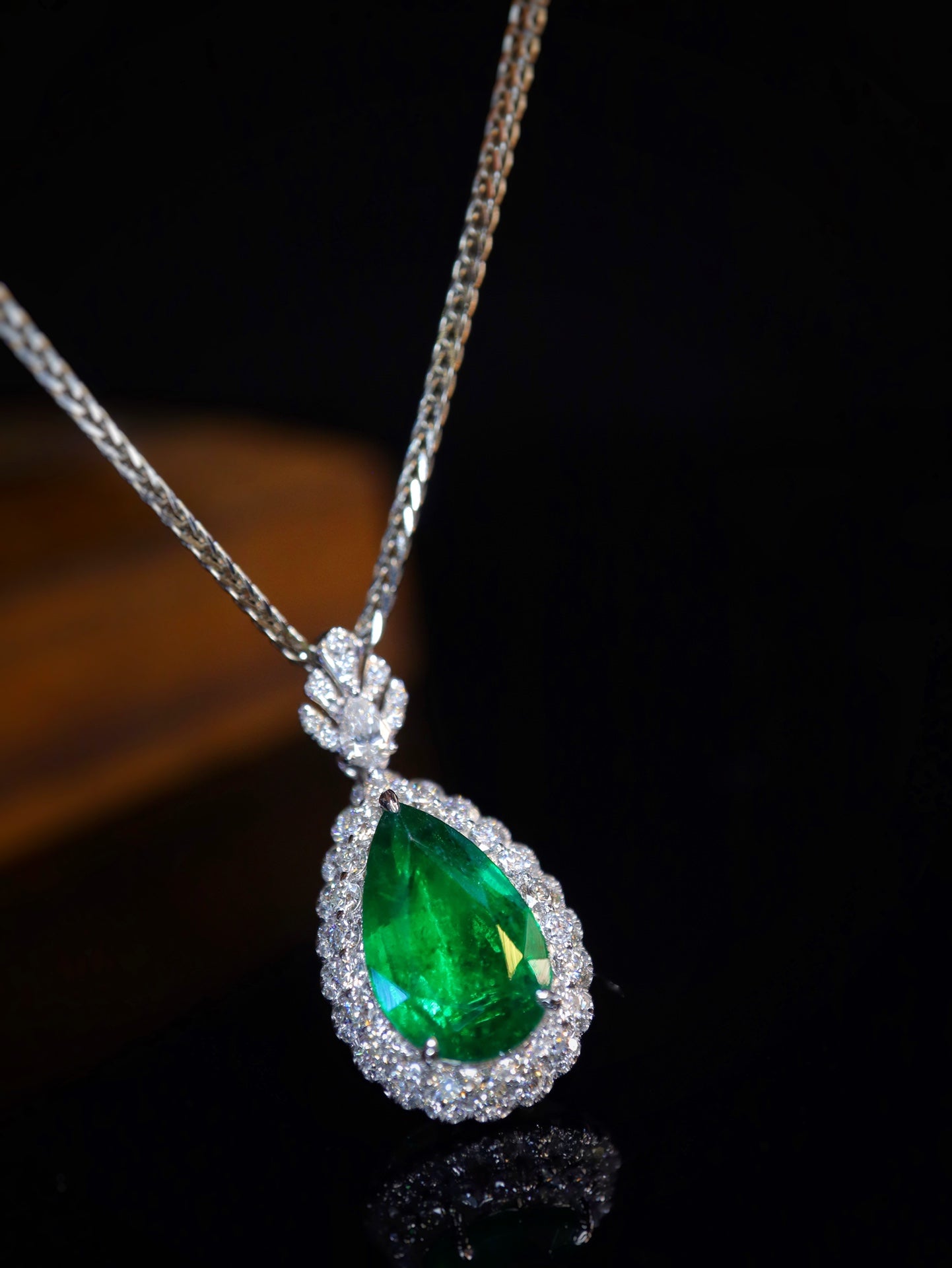 Emerald Pendant - Classic Drop Cut Design Jewelry