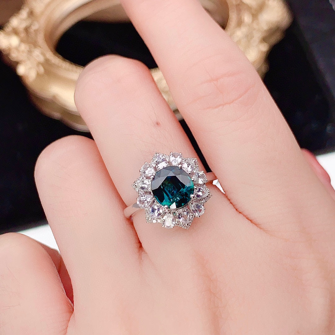 Luxury Unheated Sapphire Ring - Exquisite Jewelry Piece