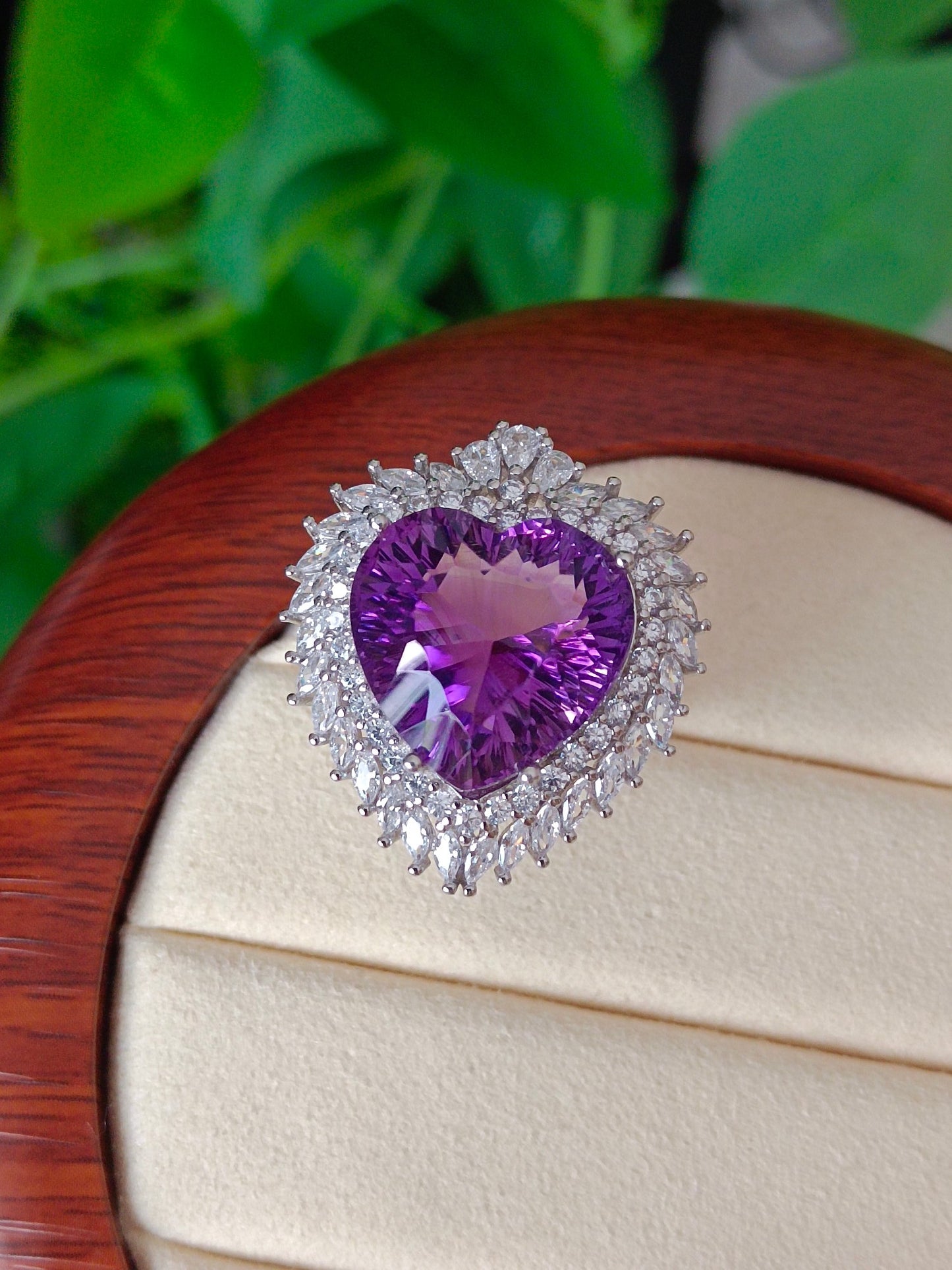 Luxurious Purple Amethyst Heart Ring and Pendant Necklace - Exquisite Jewelry