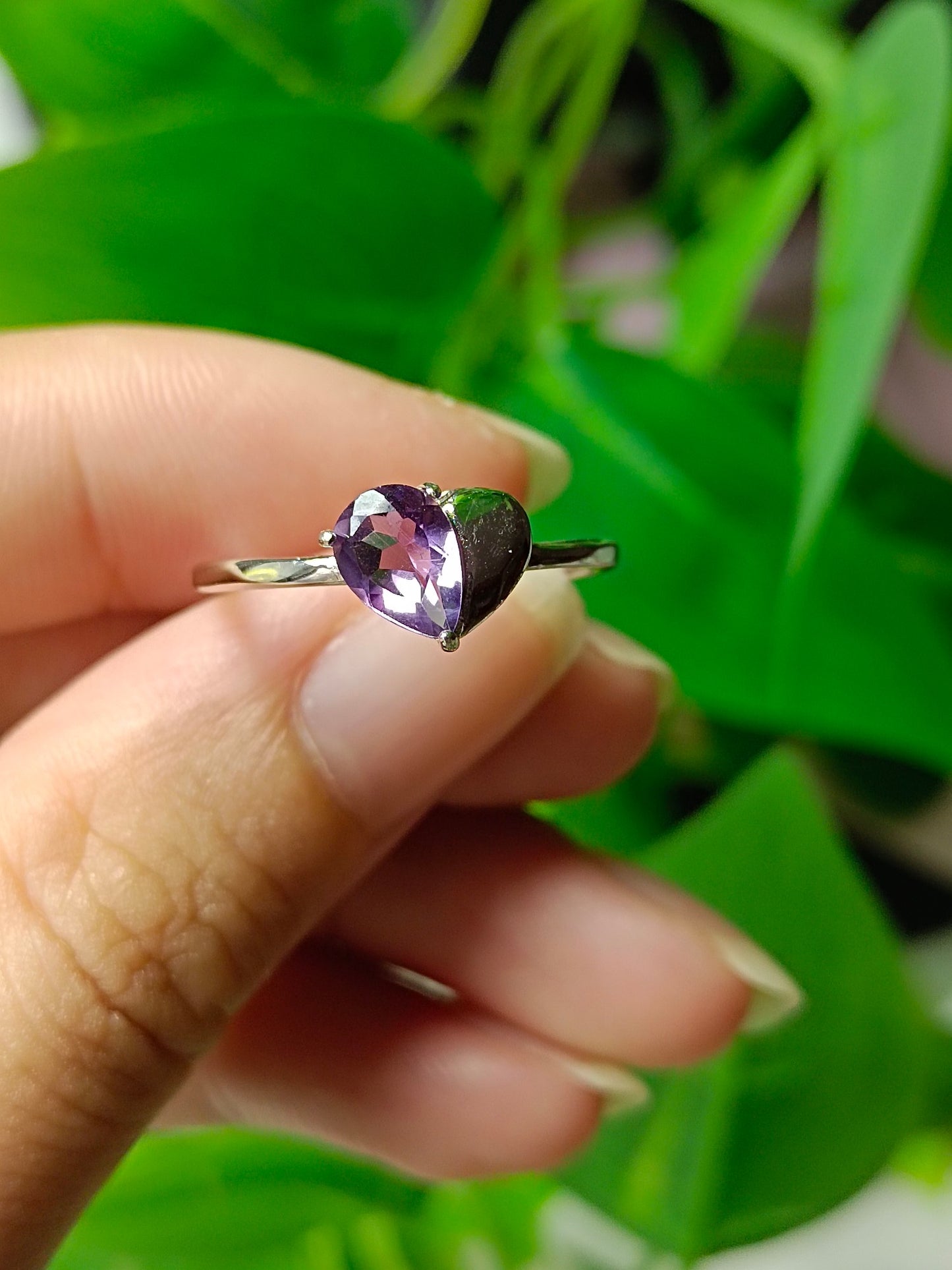 Natural Amethyst Water Drop Heart Ring - Exquisite Jewelry for Elegance