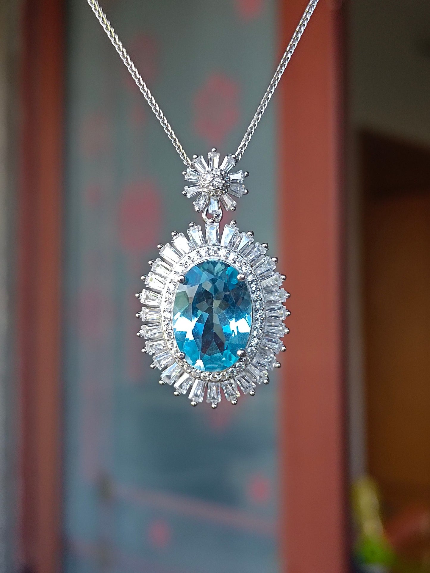 Exquisite Natural Swiss Blue Topaz Pendant - Elegant Jewelry